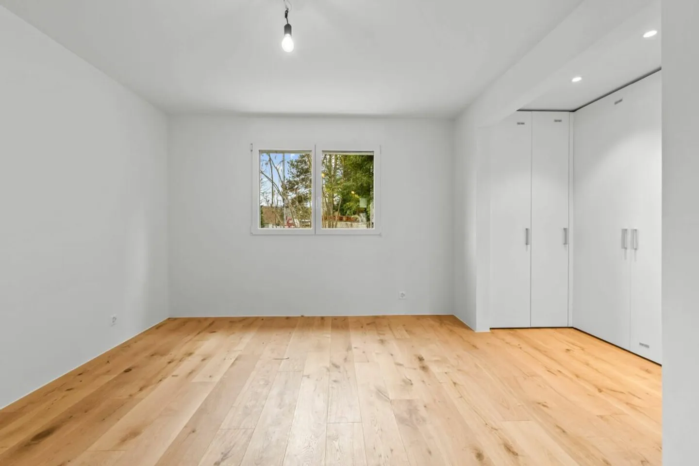 Maison individuelle de 5,5 pièces presque neuve à Bergdietikon - Photo 11 sur 13