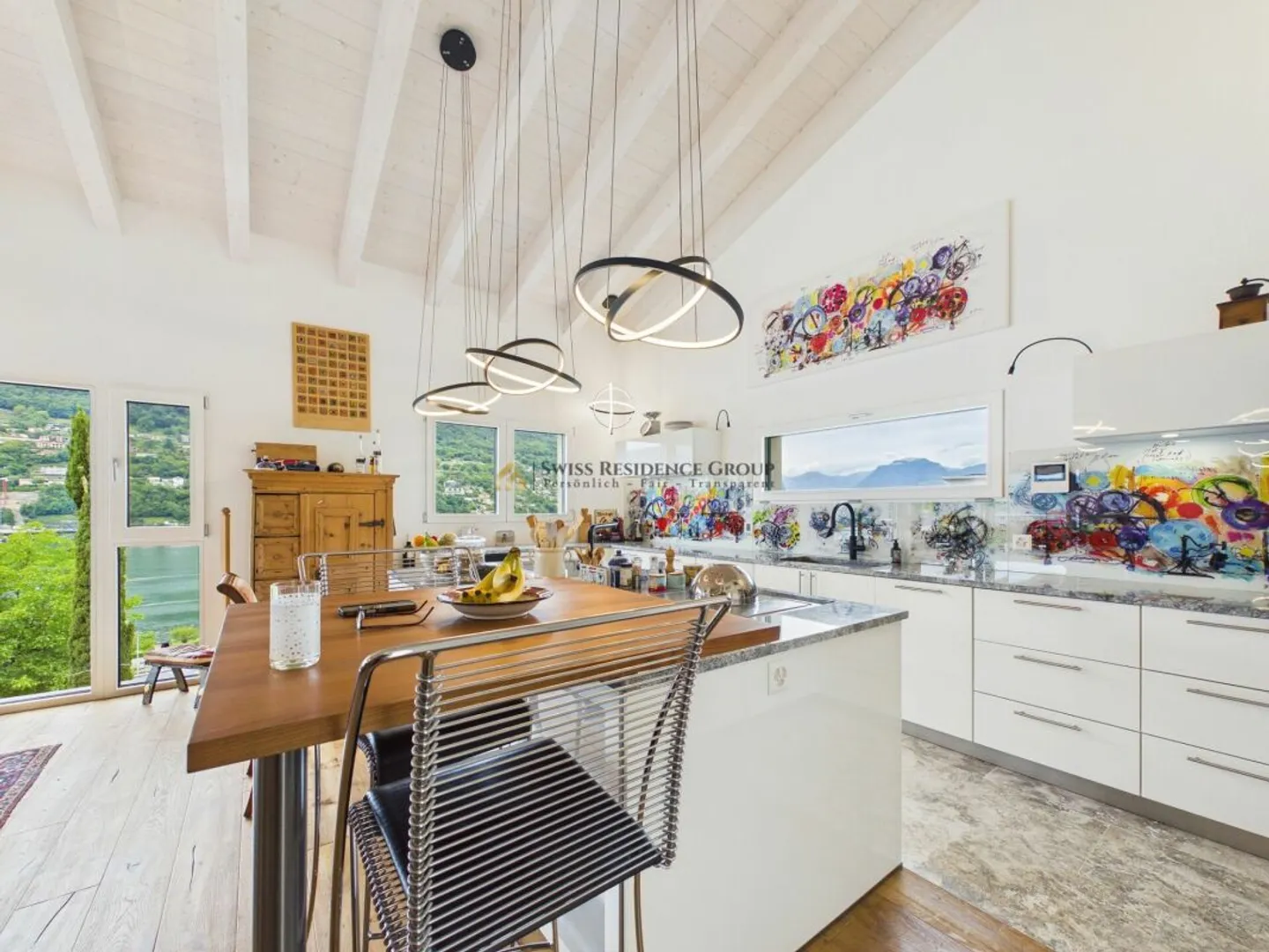Prestigious modern villa with private spa and lake view in Brusino Arsizio - Photo 3 of 13