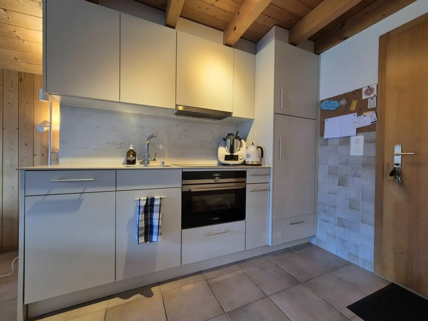 Charmant appartement 2.5 pièces - Photo 3 sur 8