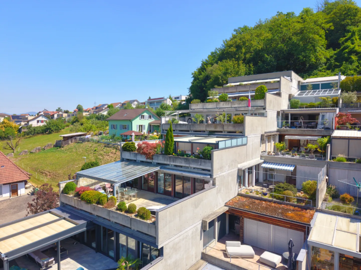 Living with a View - Light-Filled Terrace Apartment with Pool & Sauna in Zeiningen - Photo 1 of 8