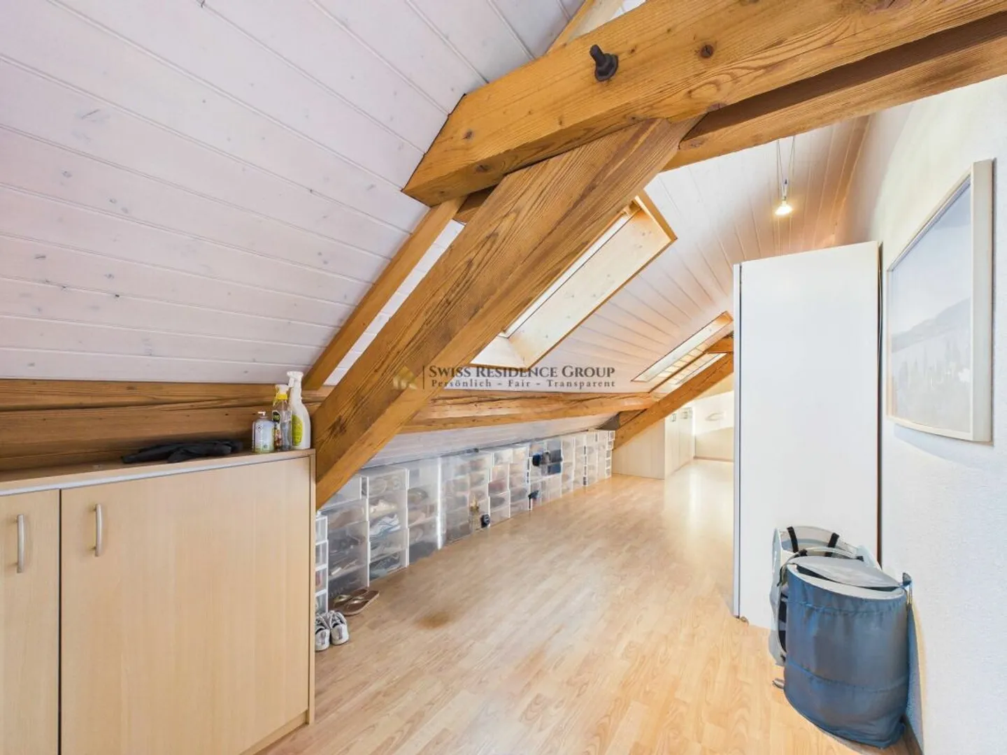 Appartamento mansardato luminoso con charme e 165 m² di sensazione abitativa - Foto 5 di 9