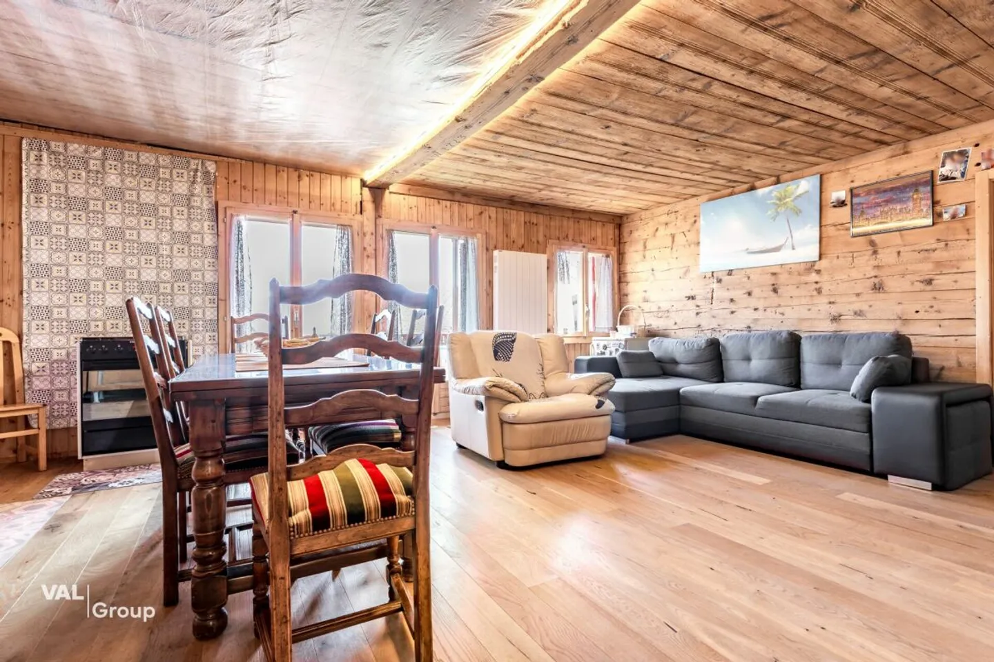 Sunny Apartment with Balcony and View of the Alps - Photo 1 of 12