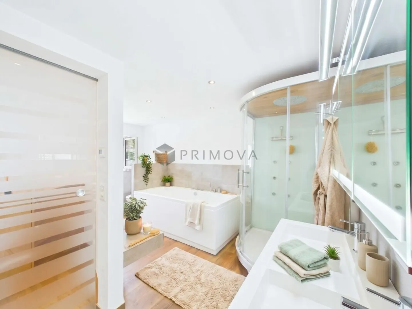 Laissez-vous submerger par cette propriété unique - Maison individuelle avec grand jardin et bonne connexion autoroutière recherche un nouveau propriétaire - Photo 7 sur 13