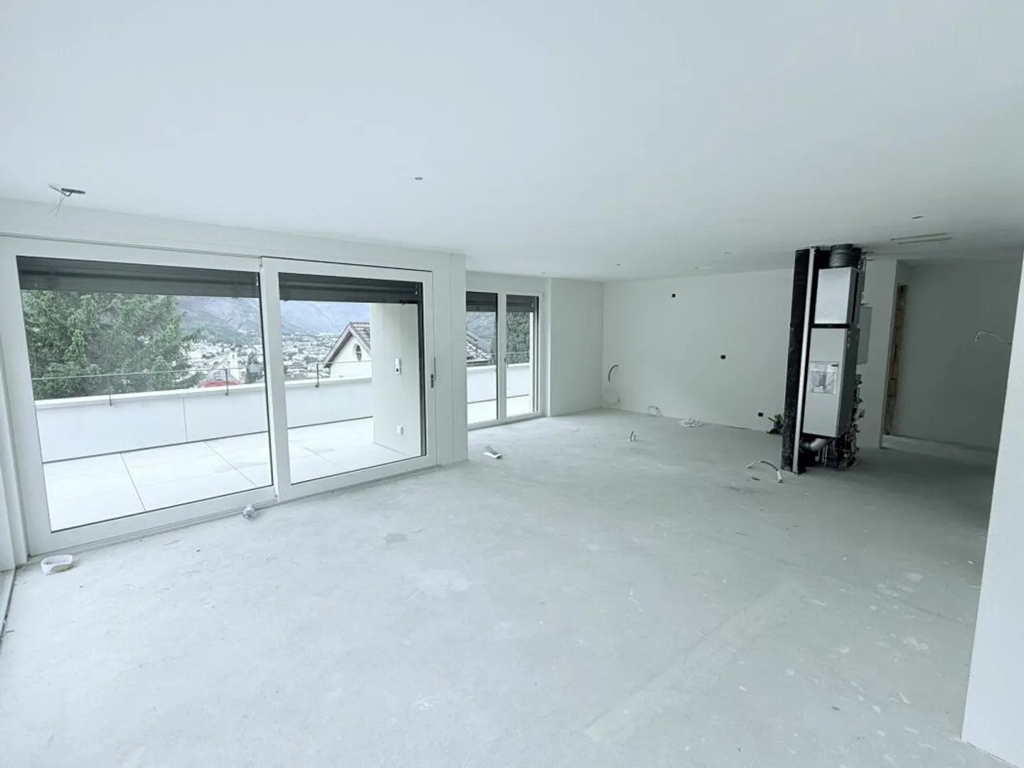 Unique penthouse apartment with alpine views in Brig and large sun terrace - Photo 9 of 13