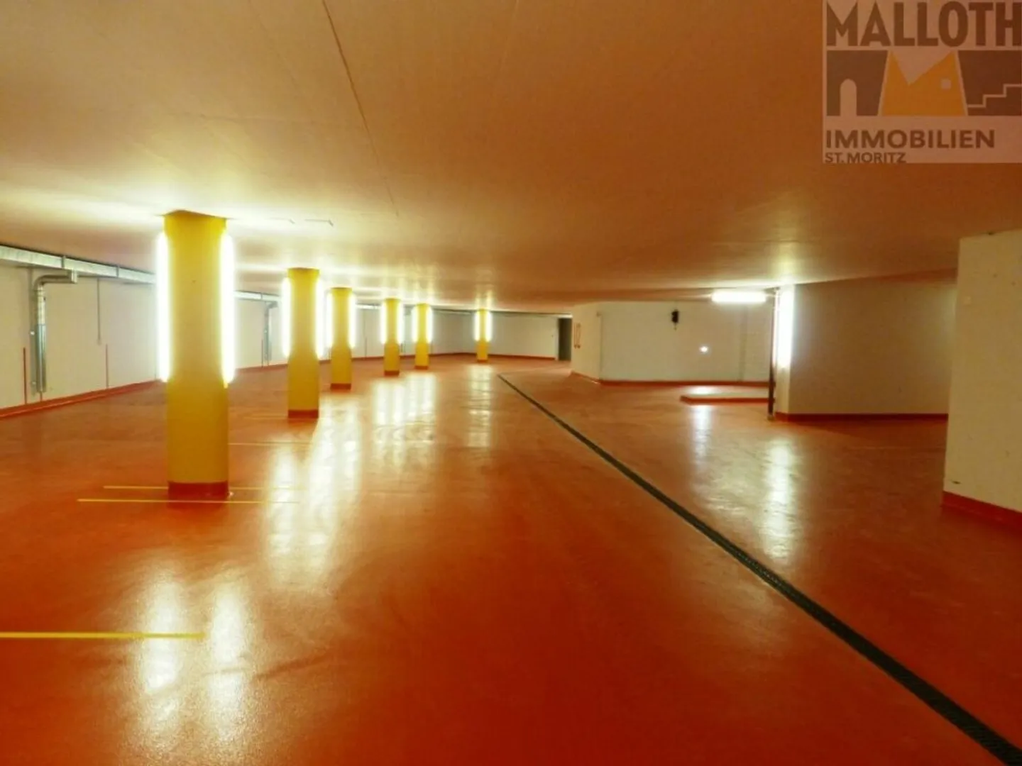 Large First Apartment in Central St. Moritz - Bad - Photo 10 of 12