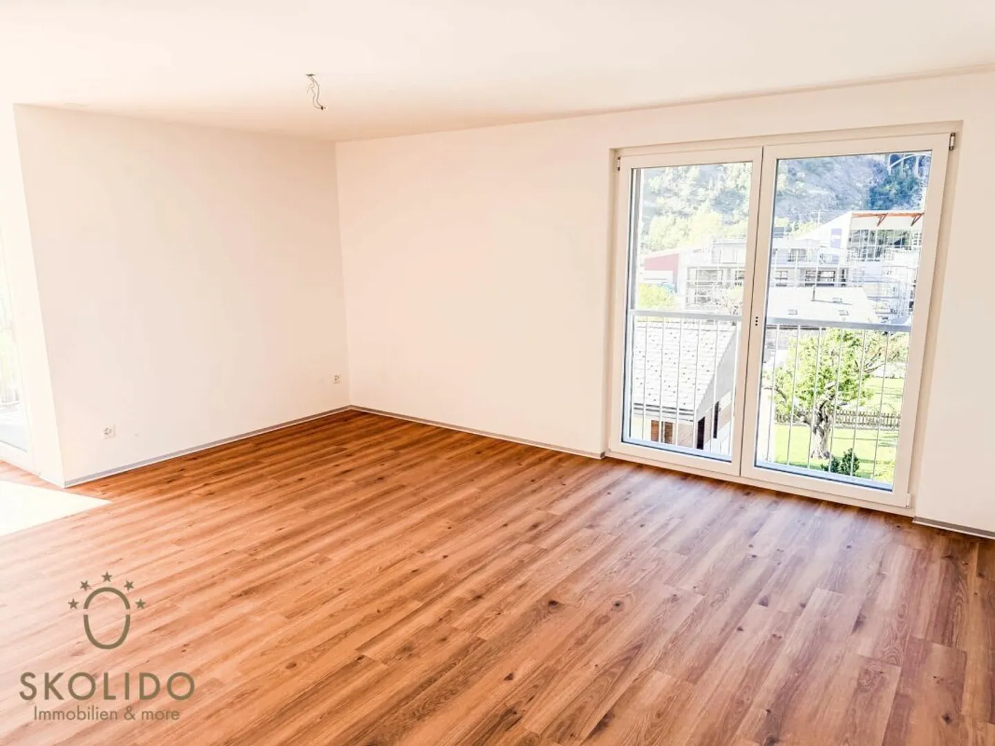 Modernes Apartment in Gamsen - Foto 3 von 13