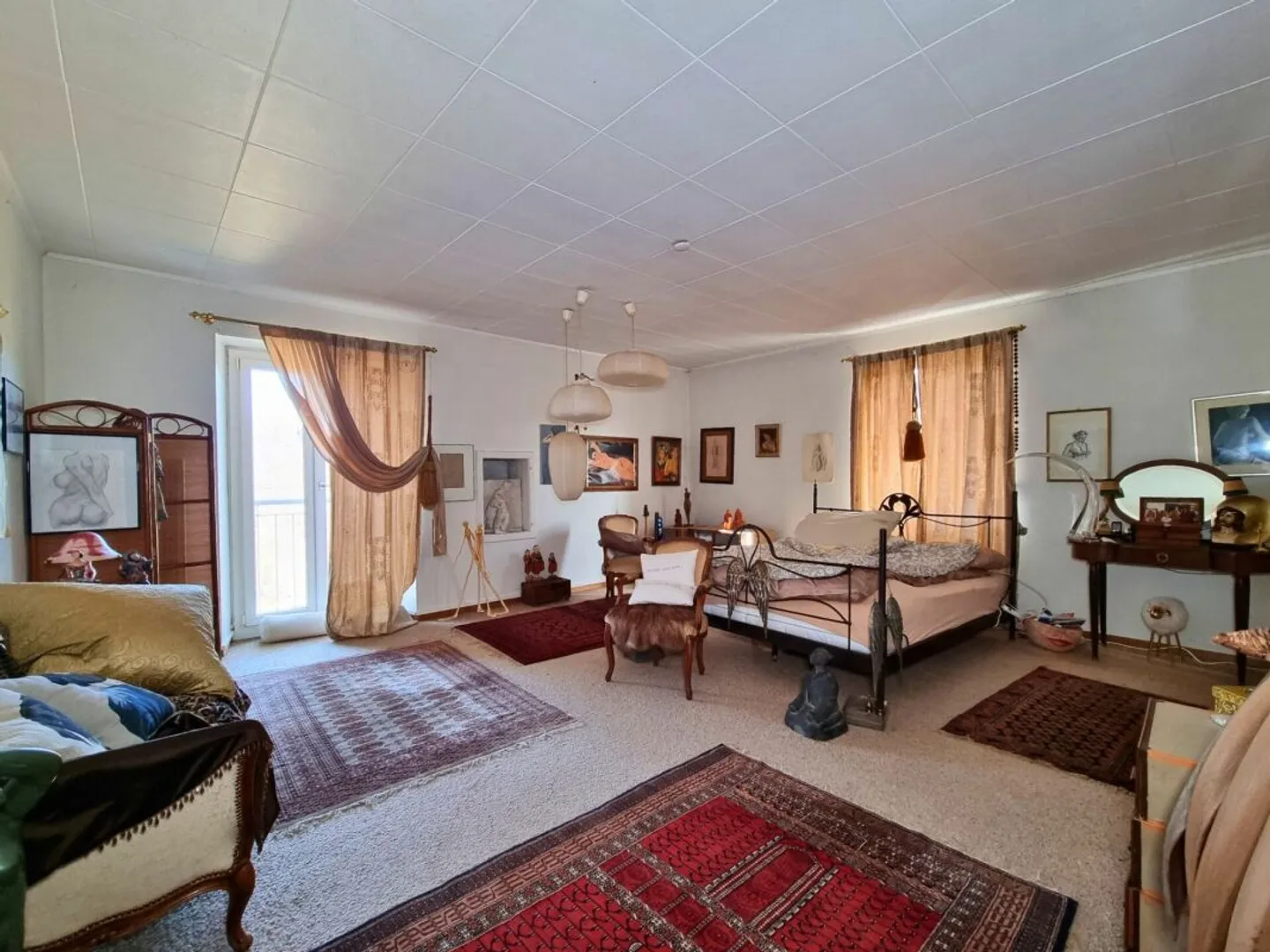 Belle bâtisse comprenant un restaurant réputé et un appartement de 9 pièces en pleine nature - Foto 11 von 13