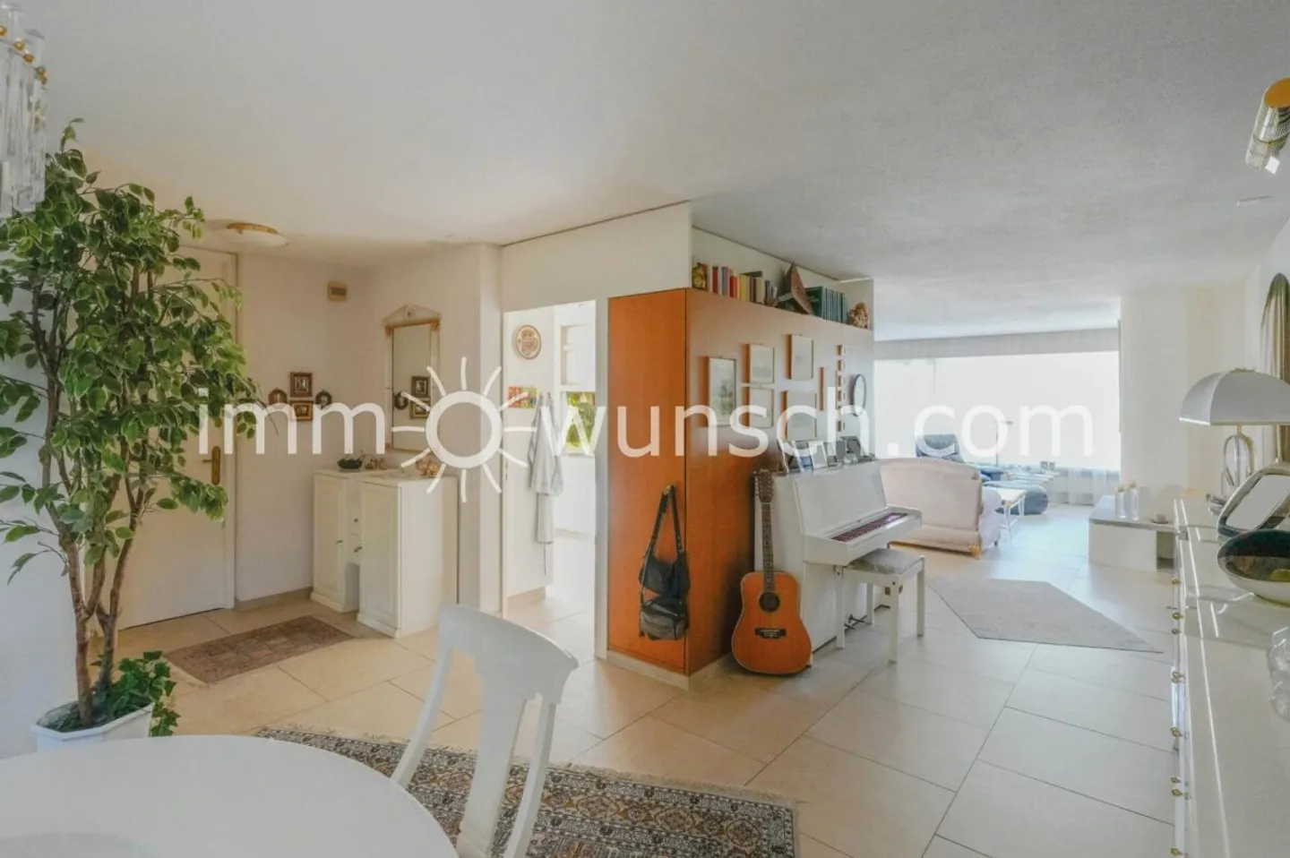 Appartement de jardin spacieux de 7 pièces avec ambiance de maison - Photo 9 sur 13