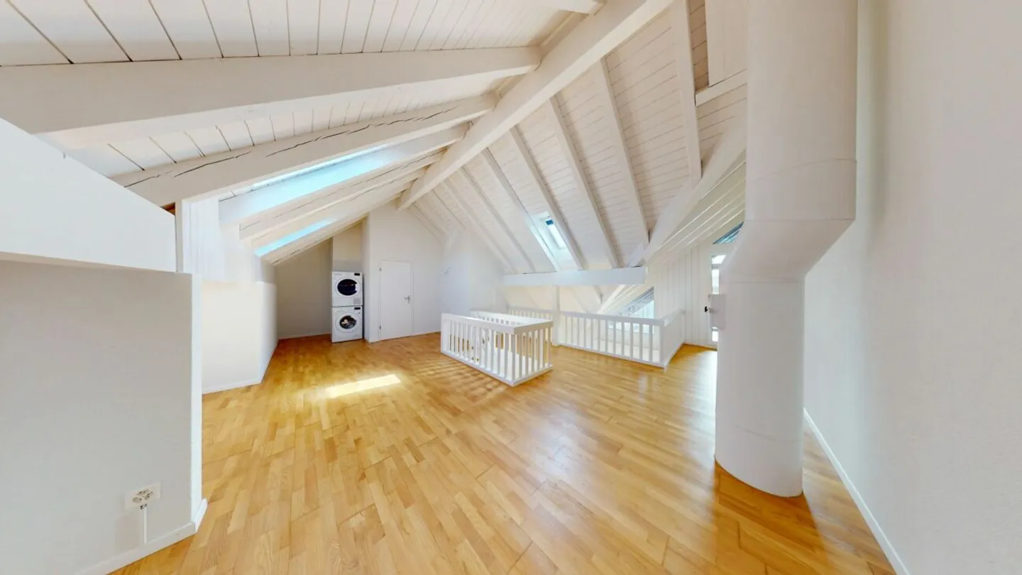 Duplex de rêve avec charme et espace - Photo 9 sur 13