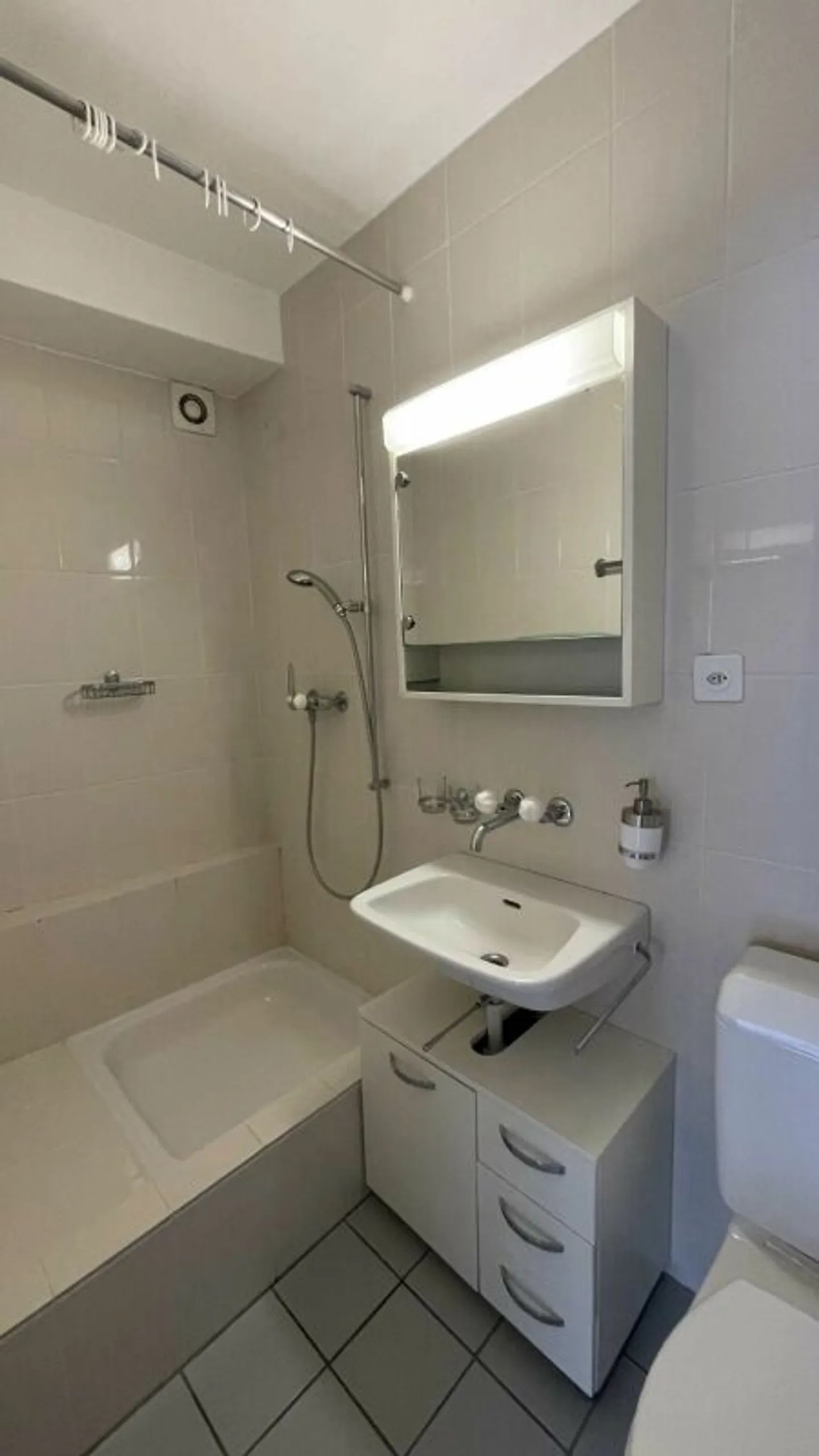 Charming Studio in St. Gallen - Photo 4 of 7