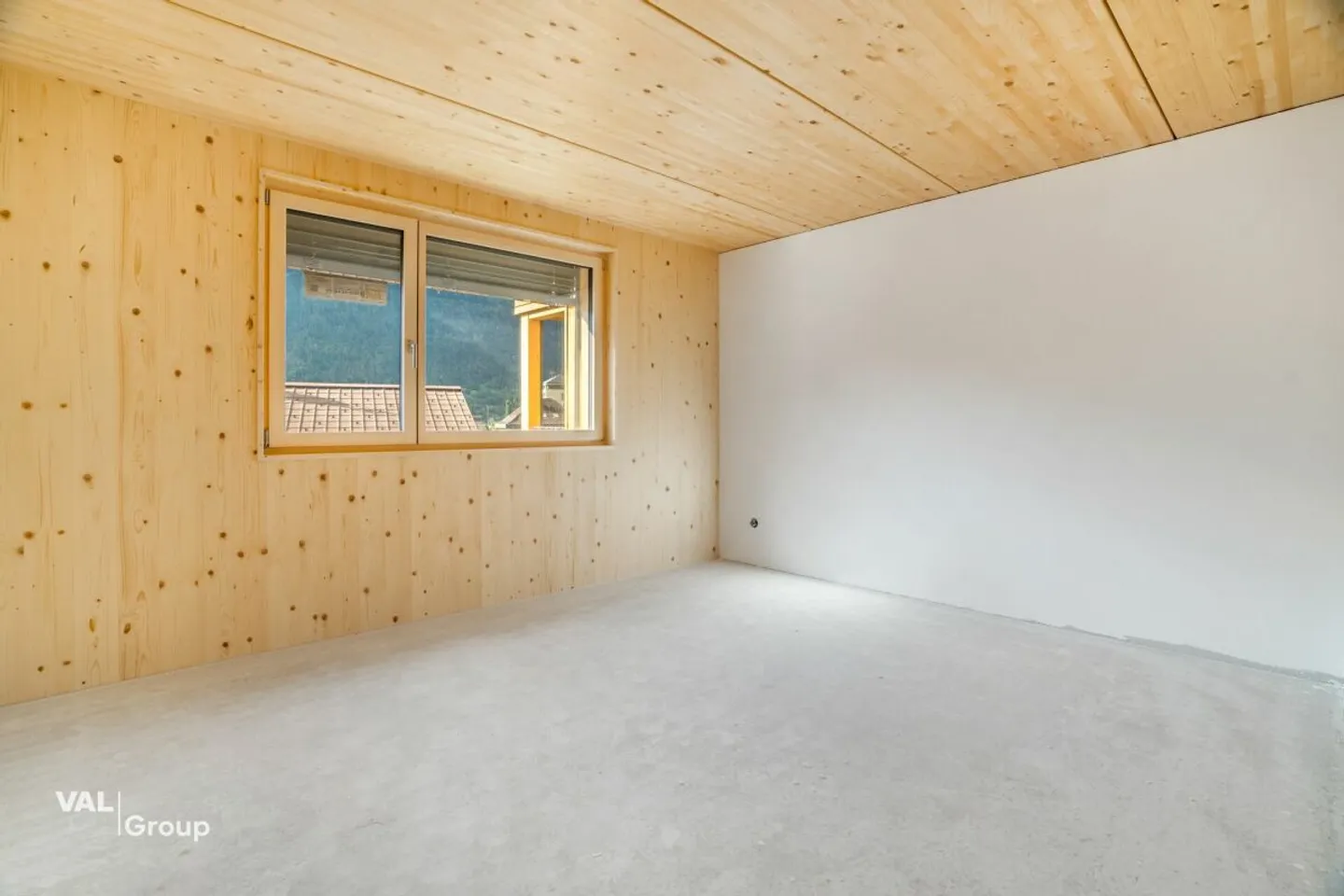 Extraordinary 5.5-room penthouse apartment in Steg - Photo 6 of 13