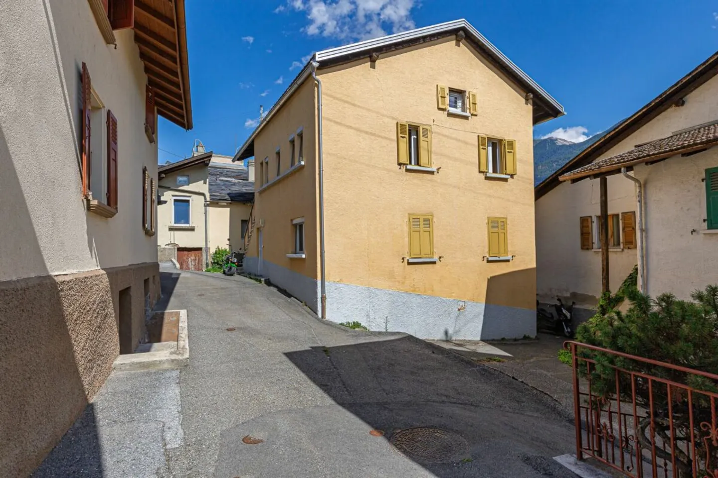 Appartement 3p + combles dans une maison individuelle... - Foto 9 von 13