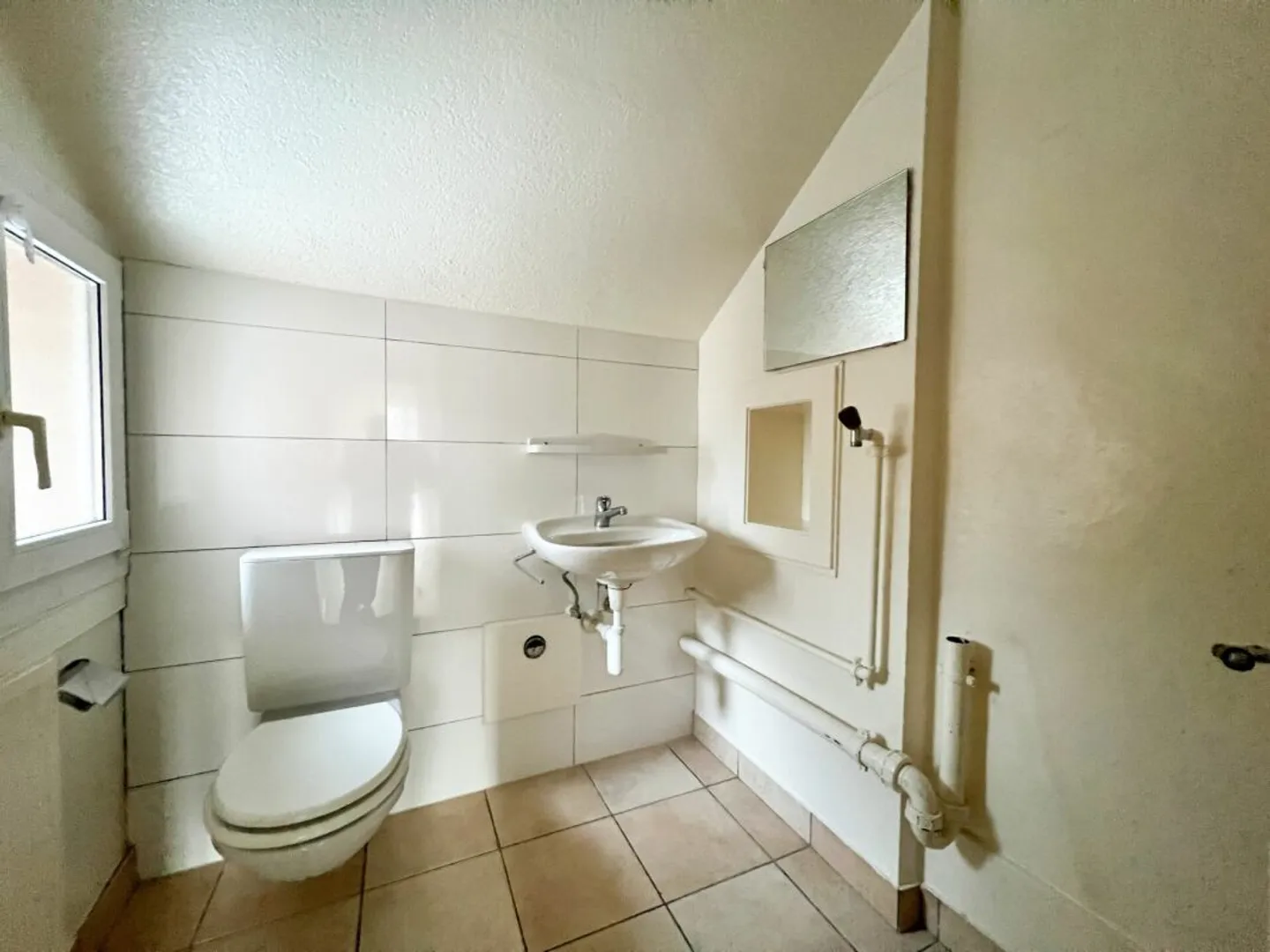 Beautiful 5-room apartment with communal garden - Photo 8 of 9