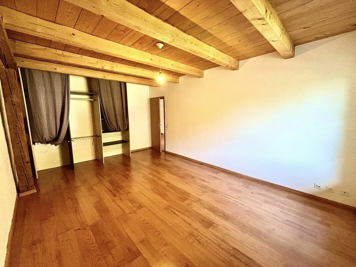 Appartamento duplex di 4,5 stanze - Foto 5 di 8