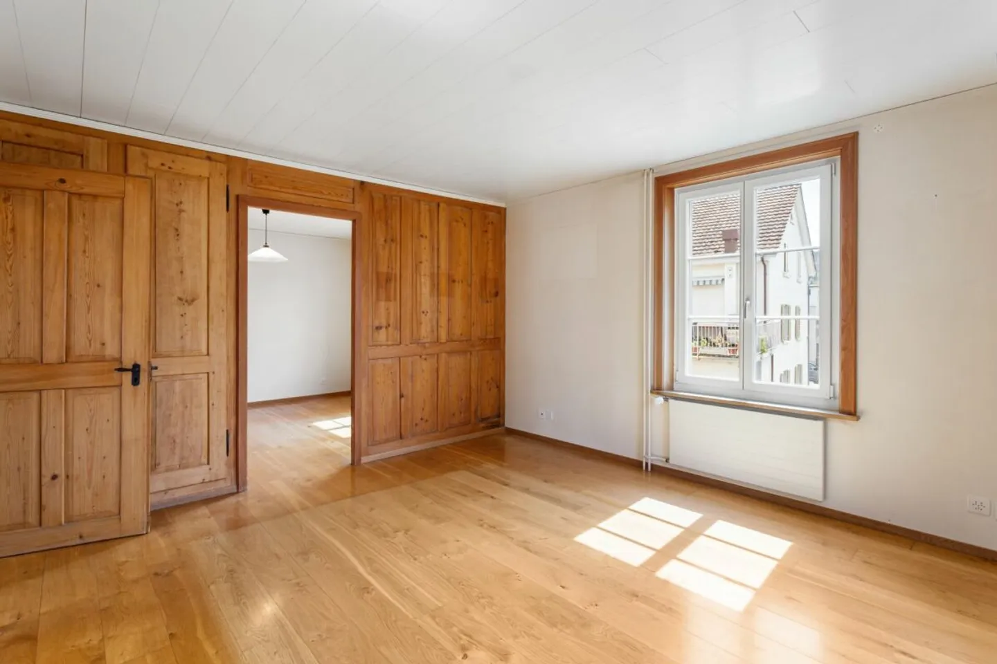 Amour du Détail ! Bijou avec Charme, Coins et Arêtes. - Photo 2 sur 13