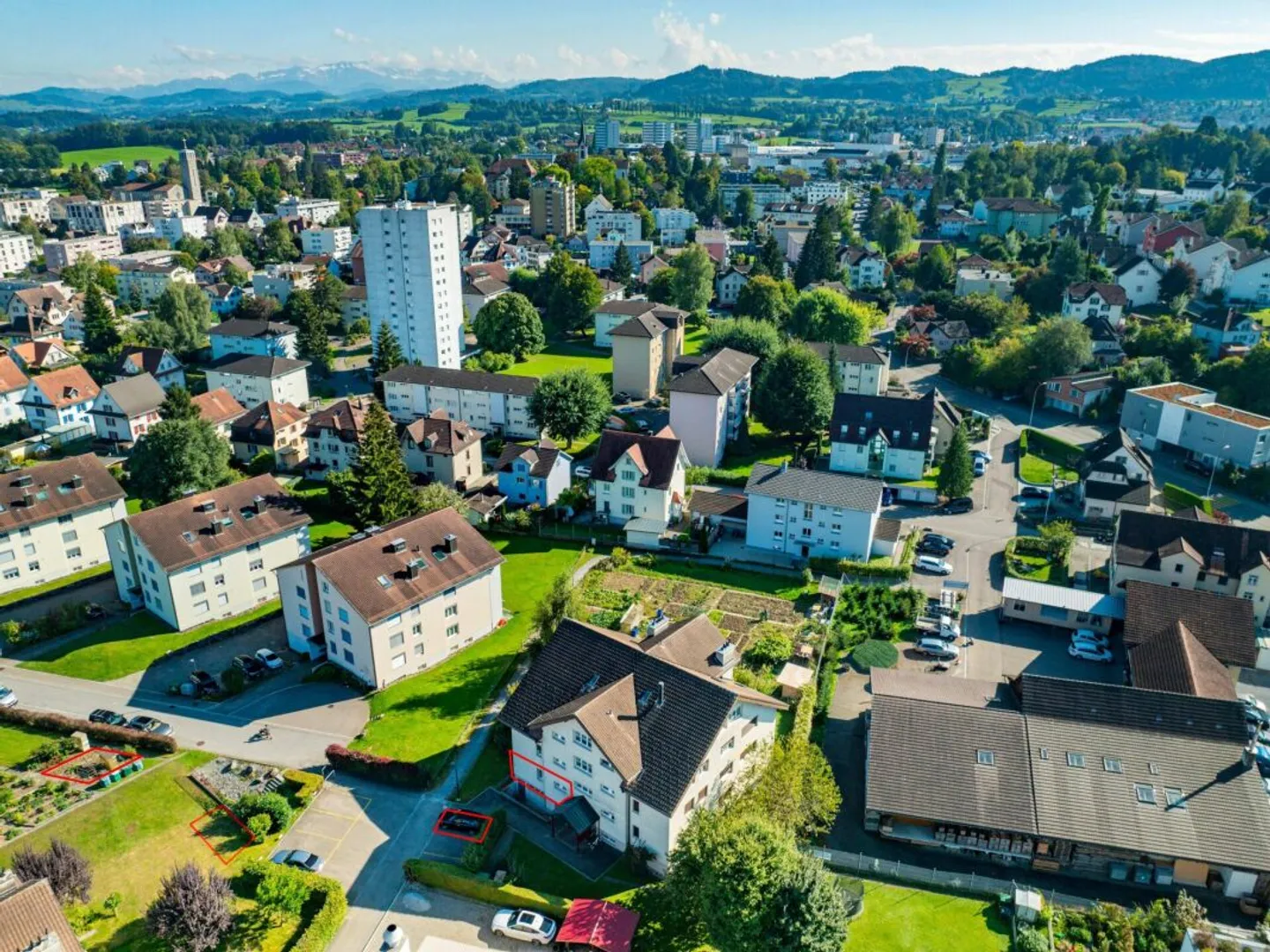 Appartamento giardino con potenziale di design a Niederuzwil - Foto 2 di 13