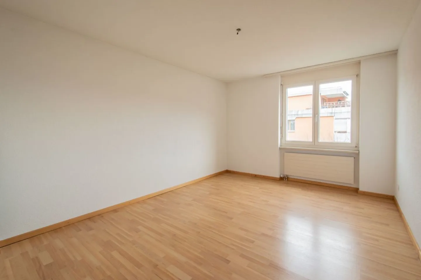 Central living with wonderful views of the Pizol - Photo 8 of 13