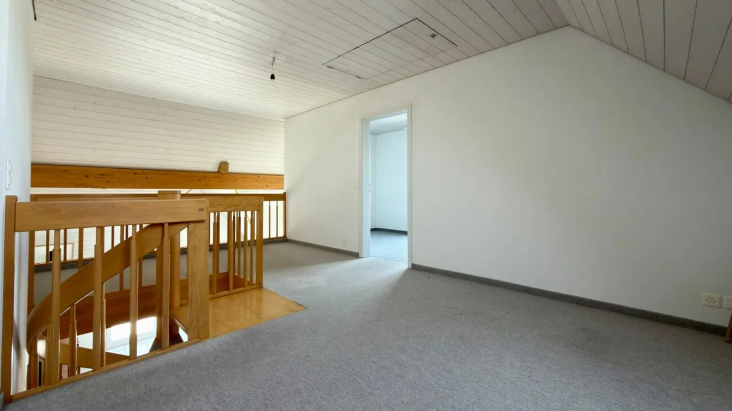 Vivre avec une vue - Spacieux penthouse en duplex avec galerie et balcon ensoleillé - Photo 13 sur 13
