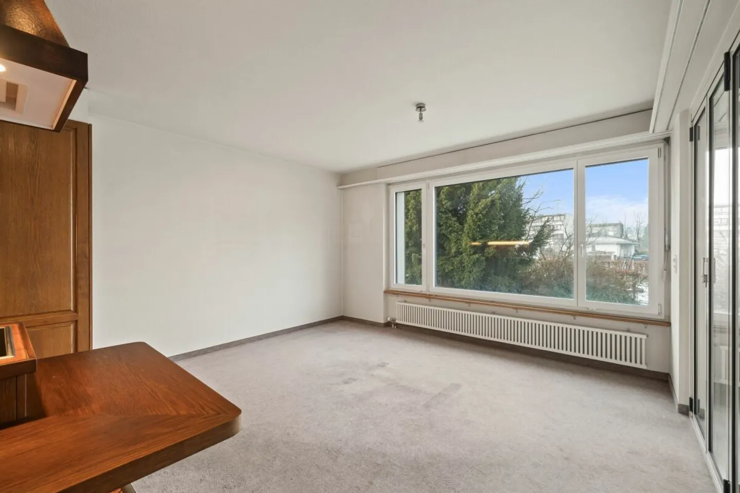 Grosszügige 4.5-Zimmerwohnung mit Wintergarten, Garage und nachhaltiger Energieversorgung in Dulliken - Foto 3 di 13