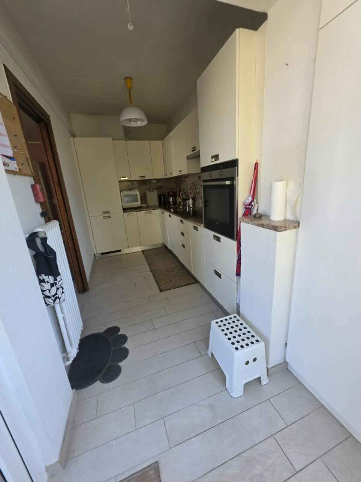 Furnished apartment in excellent location - Photo 12 of 13