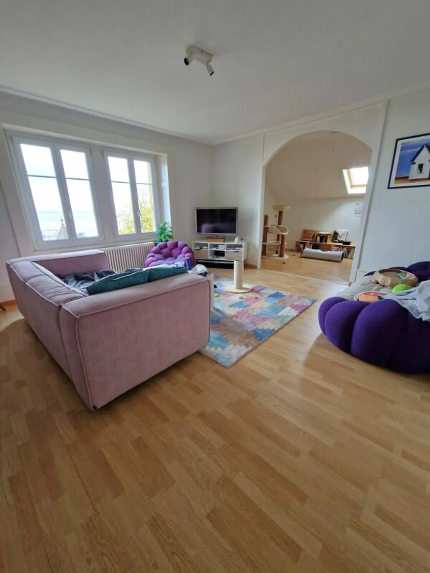 Logement de 3 pièces avec vue sur le lac et les Alpes - Photo 2 sur 11