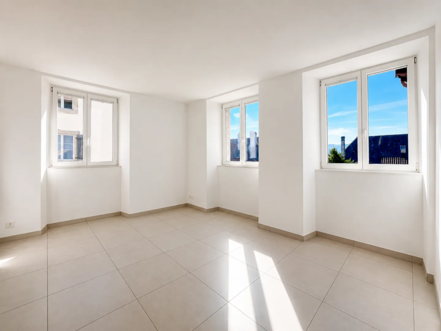 Ampio e luminoso appartamento di 5,5 stanze con terrazza - Foto 11 di 13