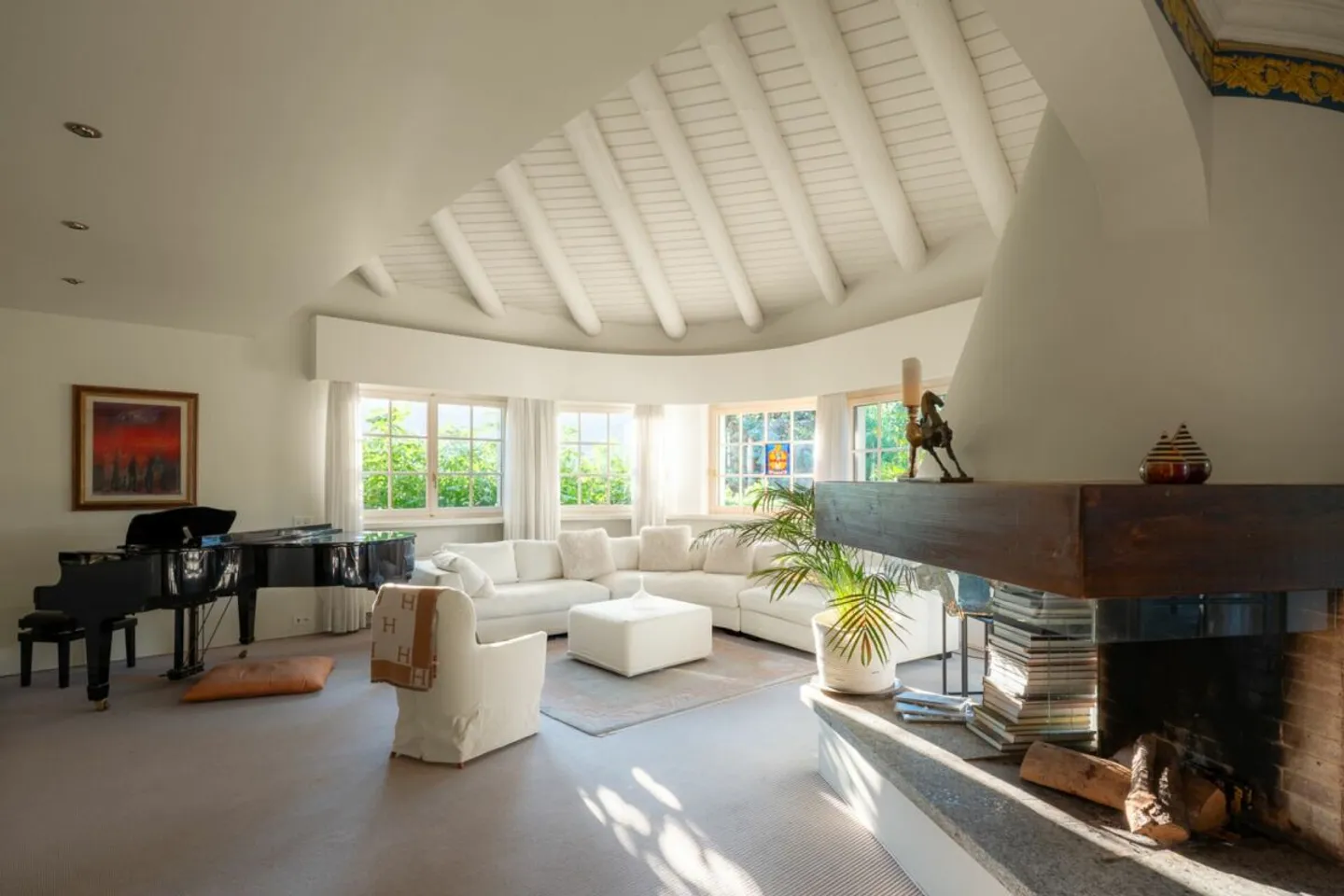 Elegante ed esclusiva villa con Ampio Giardino, Piscina e Privacy Assoluta - Photo 9 sur 13