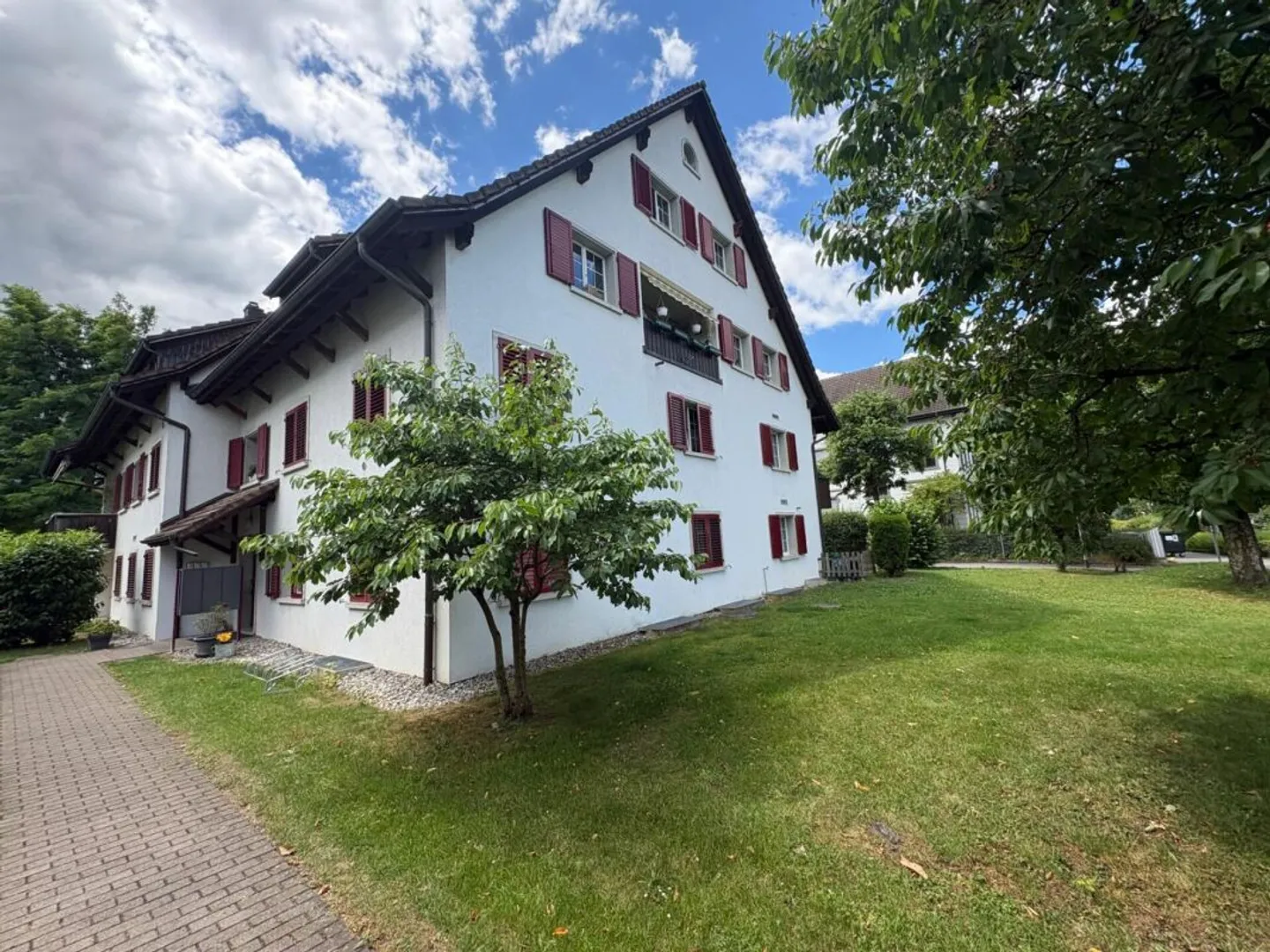 Appartement de luxe sur trois niveaux avec beaucoup de lumière - Photo 1 sur 13