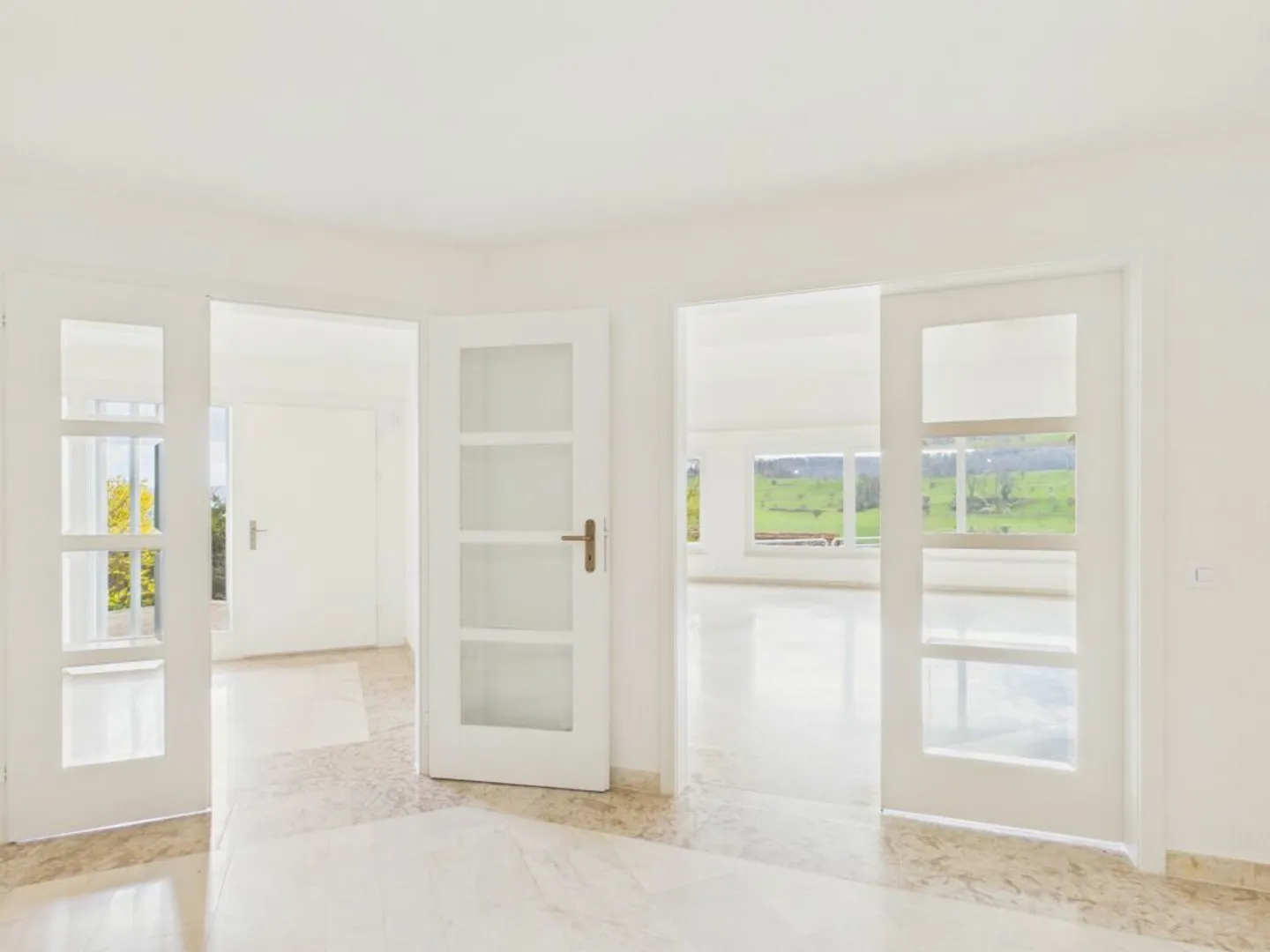 Luxurious Villa in Frenkendorf - Photo 5 of 13