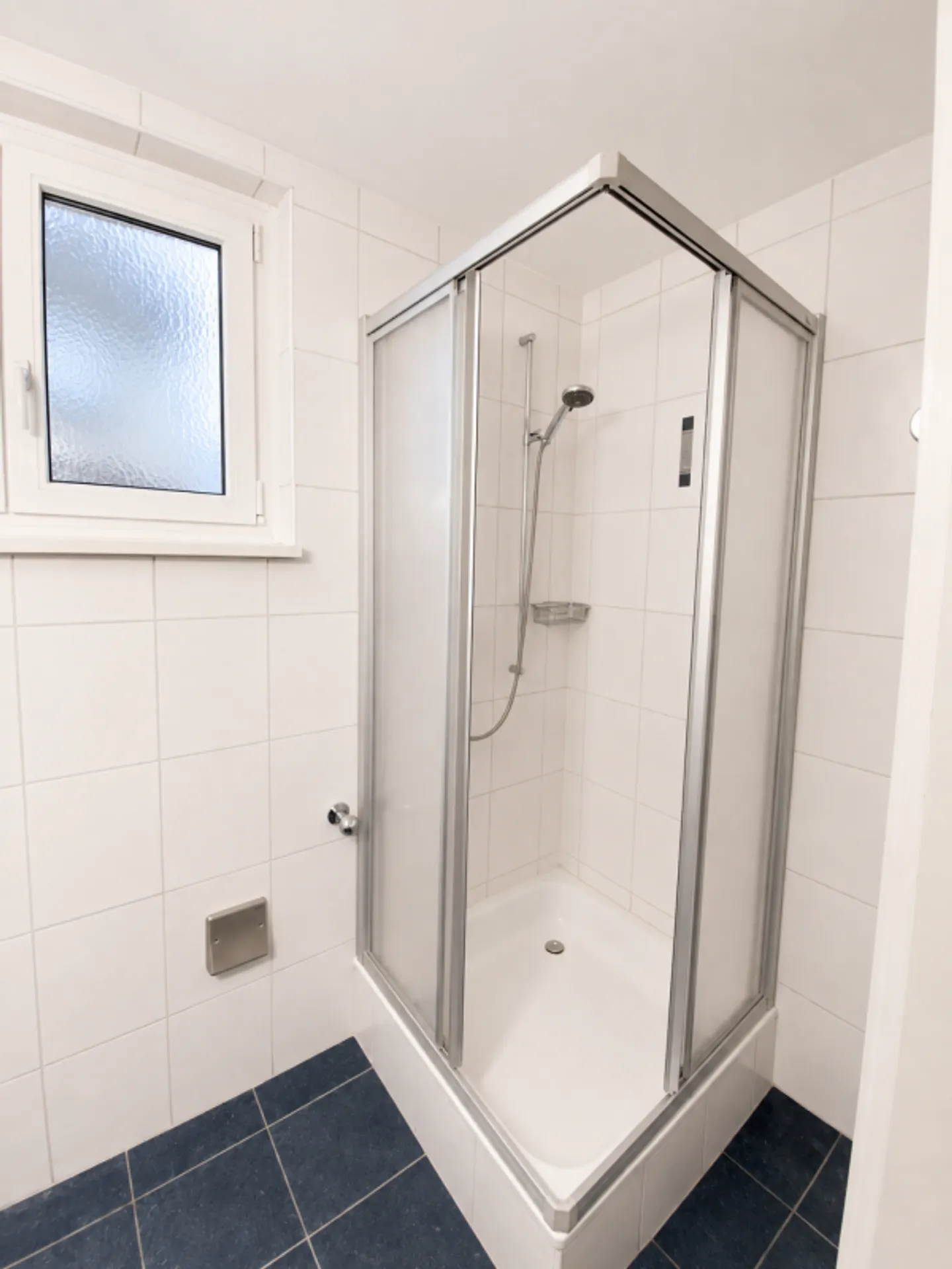 Attraktive 3-Zimmerwohnung im 1. OG unmittelbar von Basel - Binningen/Dorenbach - Photo 7 sur 9