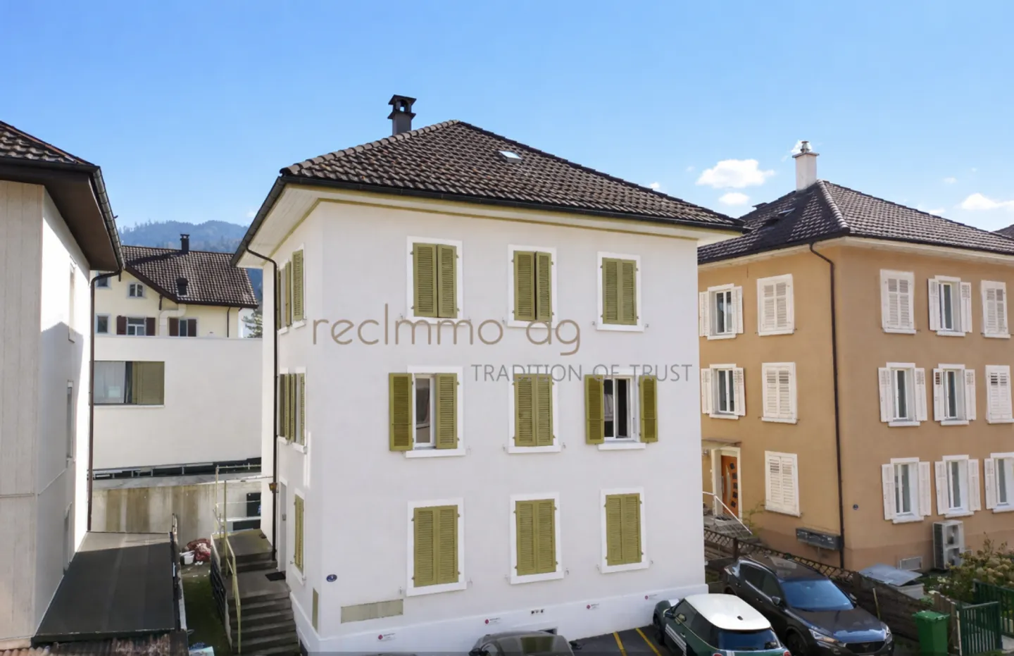 Attractive multi-family house with development potential in a central location of Kriens - Photo 1 of 3