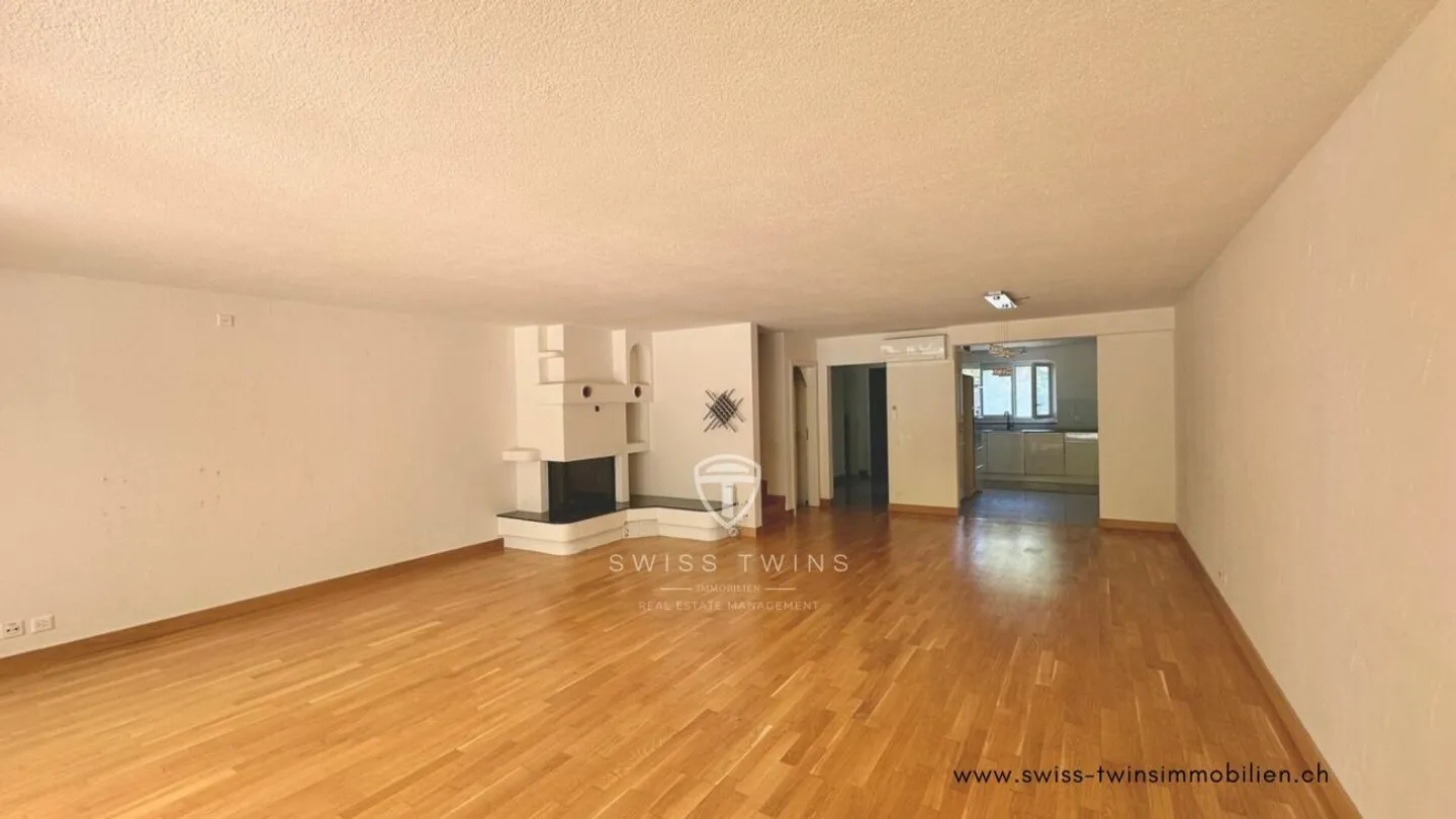 Casa a schiera da sogno con 6,5 stanze in posizione privilegiata - Pronta per essere abitata! - Foto 10 di 13