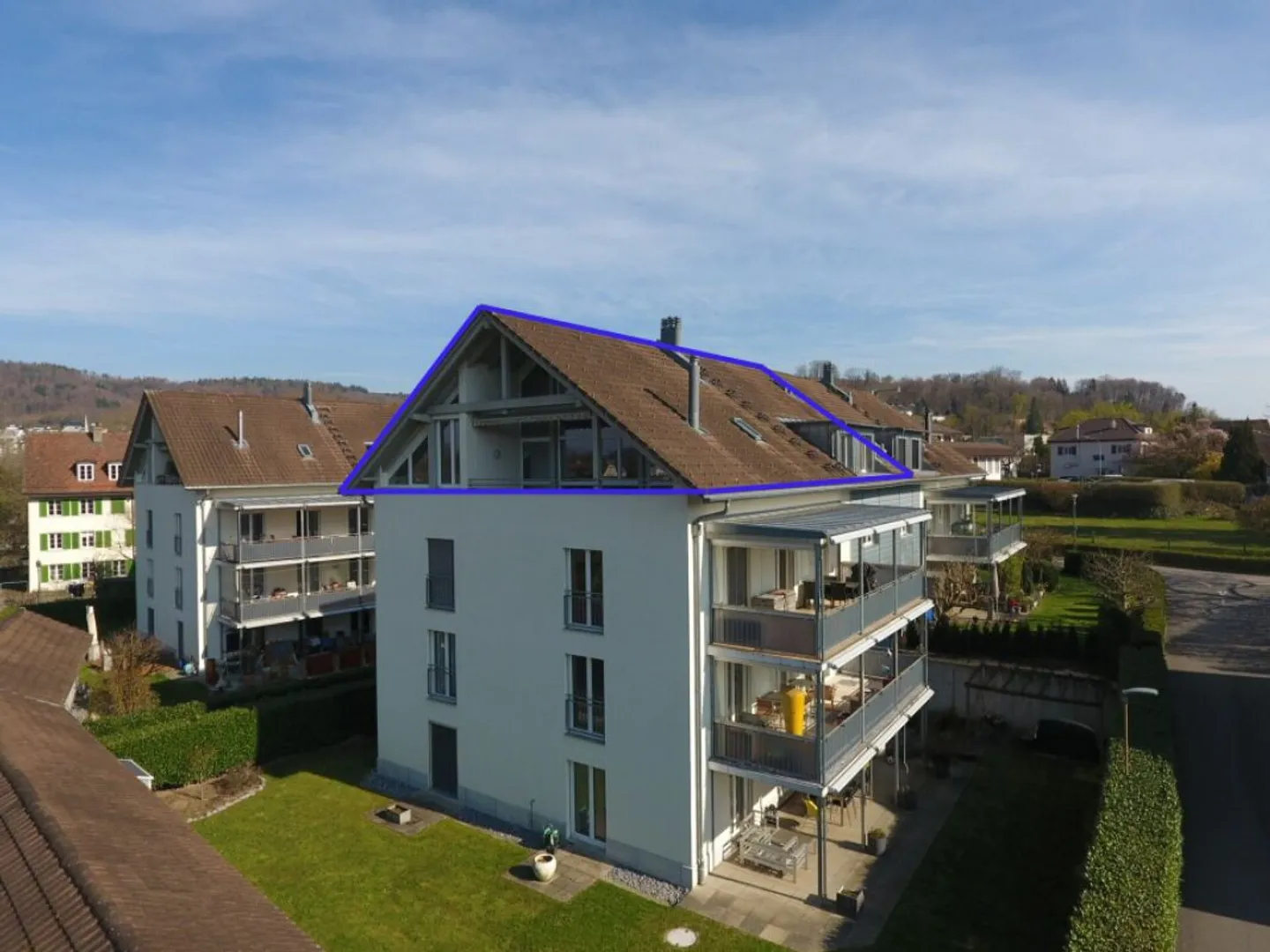 Family Apartment with Reuss View - Photo 1 of 11