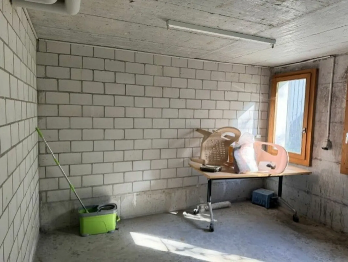 Charming multi-family house with enormous potential and top connectivity! - Photo 2 of 10