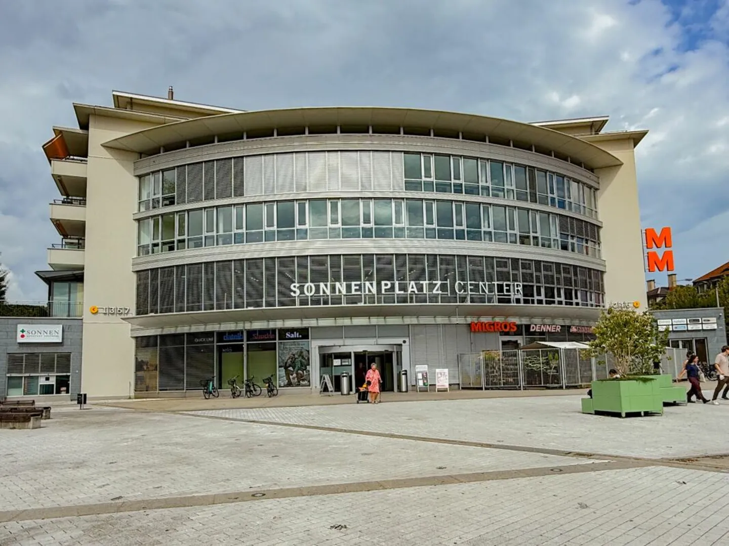 Spazio commerciale di alta qualità al Sonnenplatz: Flessibilità su 189 m² - Foto 1 di 11