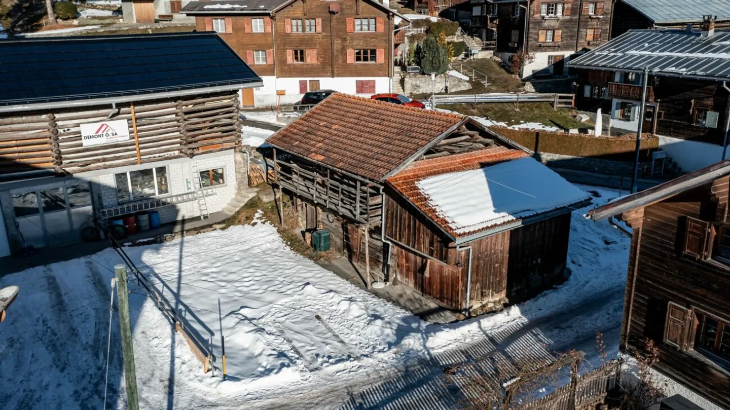Building land in the village core zone - Photo 1 of 8