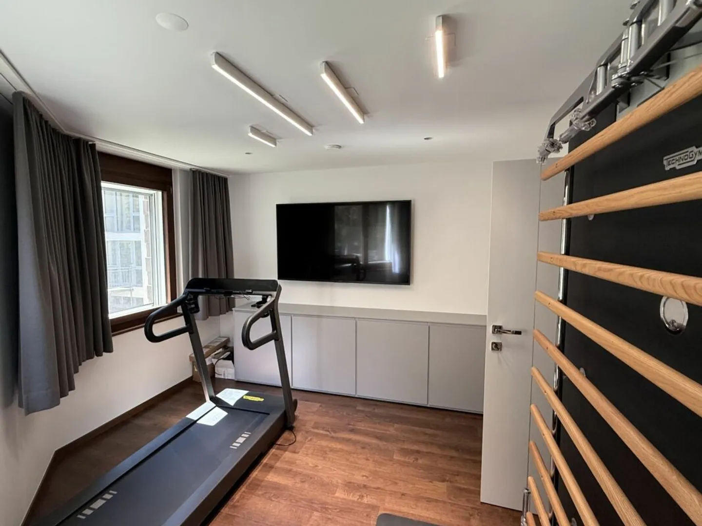 Appartement de luxe moderne de 5,5 pièces - Résidence secondaire - Photo 8 sur 13