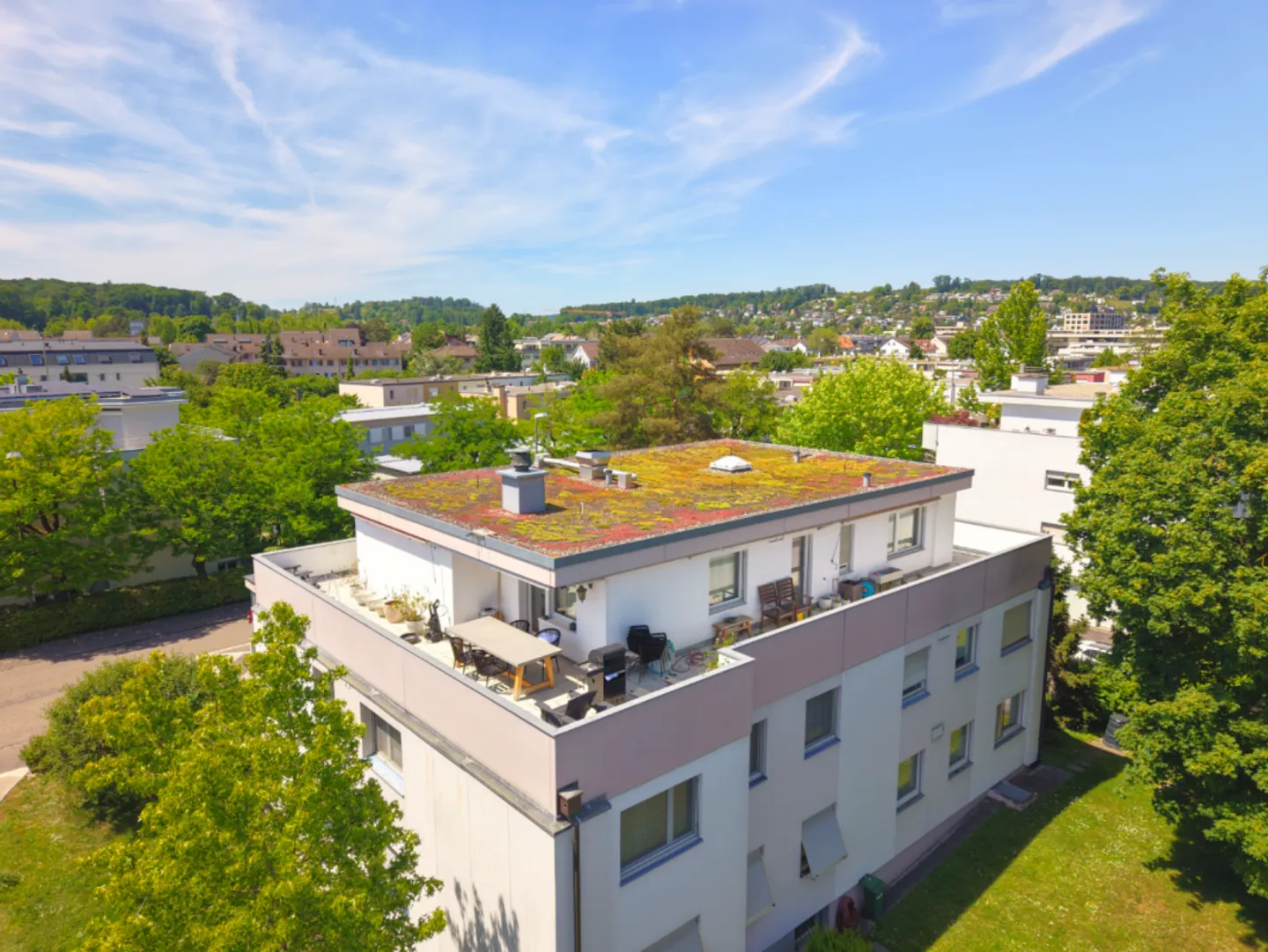 Exclusive penthouse apartment with stunning 360° terrace - Photo 1 of 11