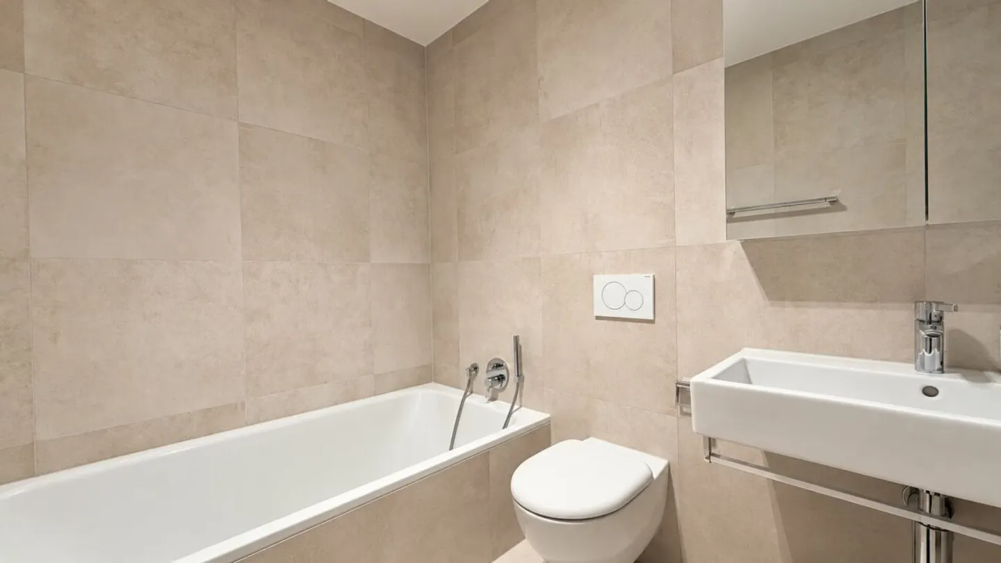 Exclusive 3-room apartment in Andermatt - fully furnished with designer furniture - Photo 9 of 13