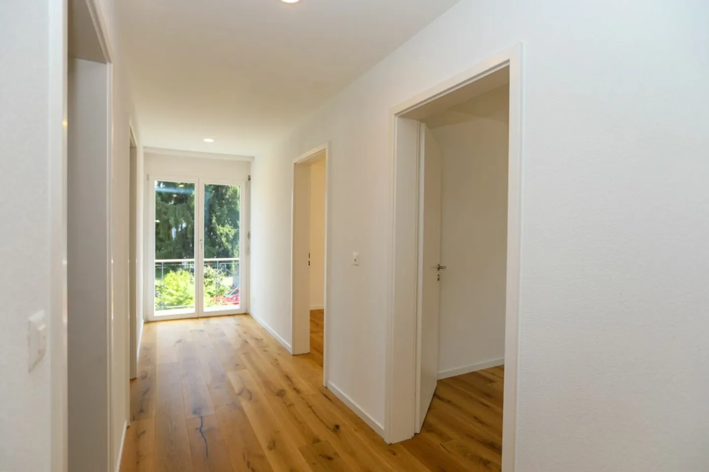Condominio ristrutturato in un quartiere adatto alle famiglie - Foto 6 di 9
