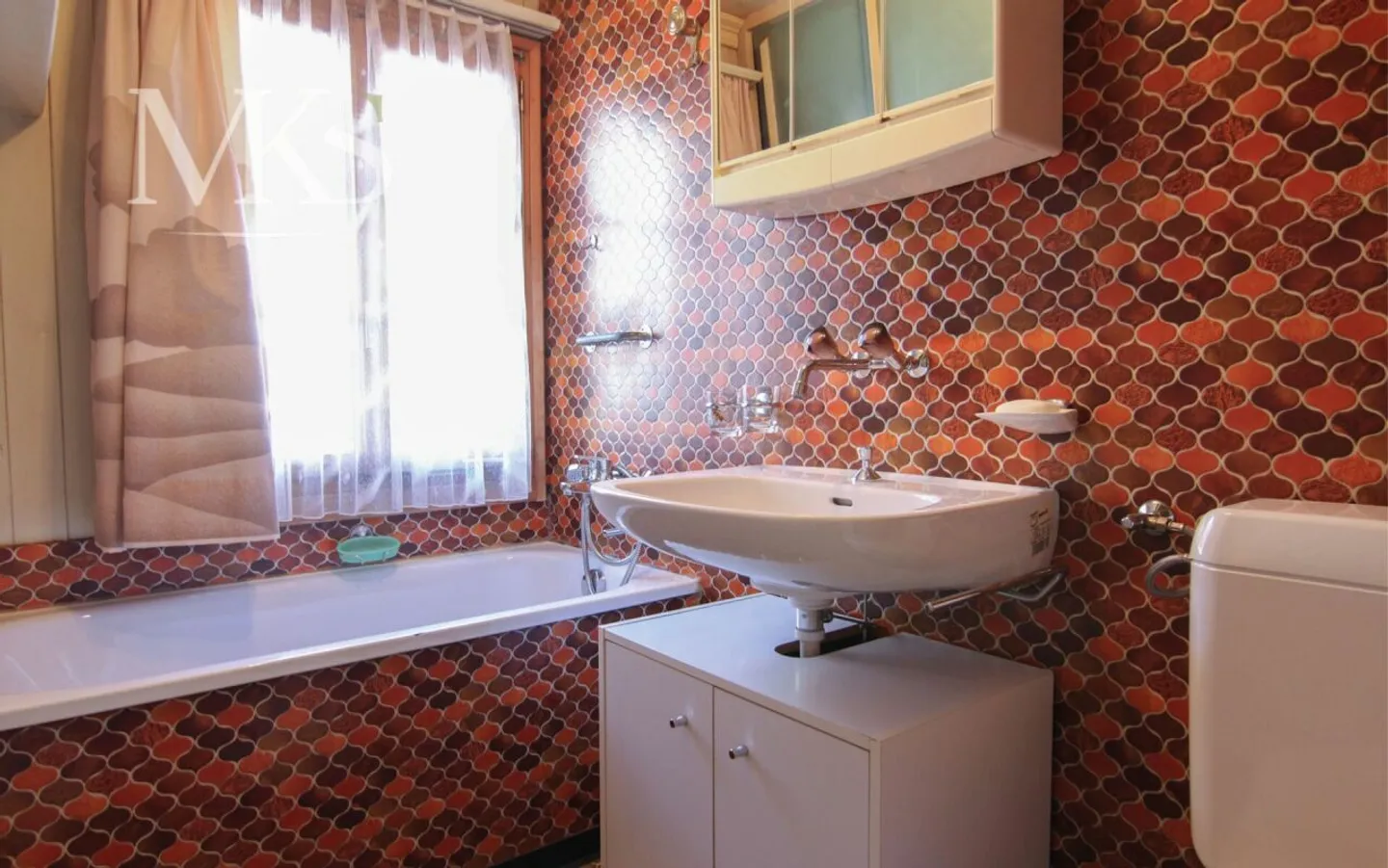 Charming old-style apartment with additional attic apartment in Ulrichen - Photo 11 of 13