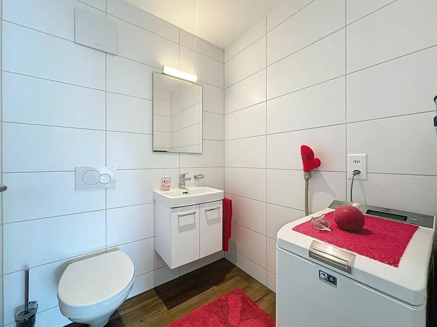 Appartamento moderno con terrazza - Foto 10 di 13