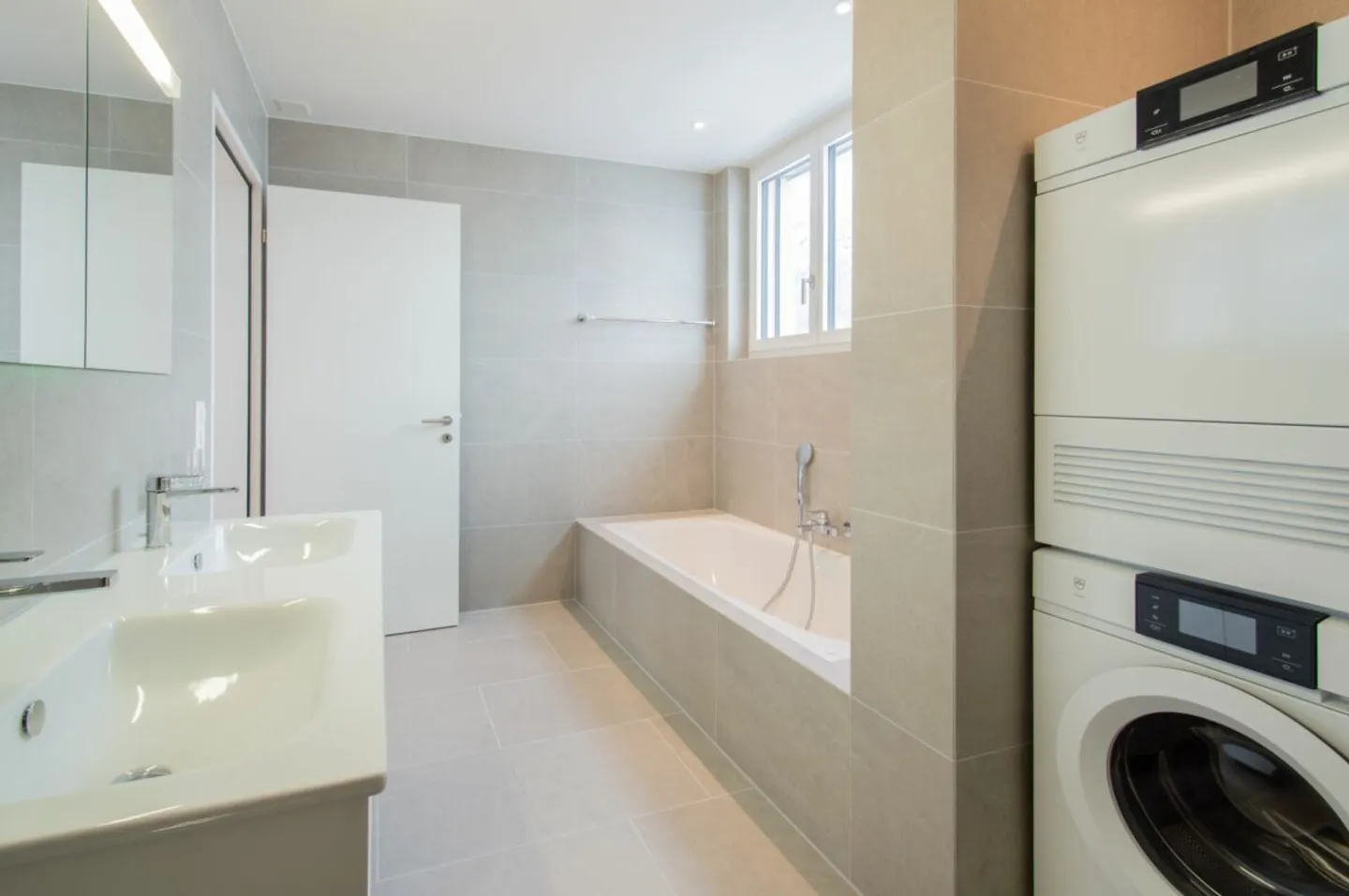 Appartamento attico unico con vista panoramica - Foto 10 di 13