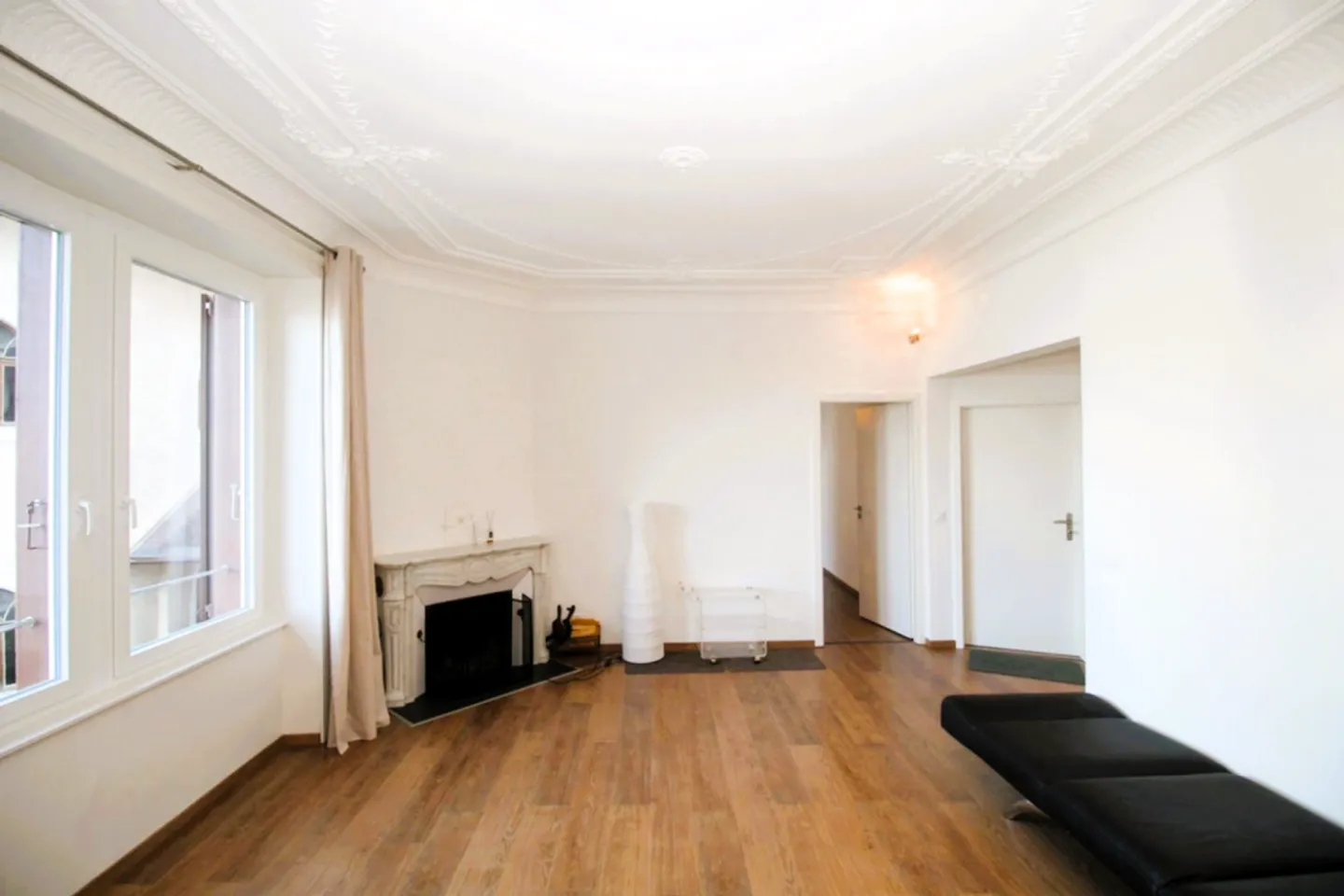 Geräumige Wohnung, Terrasse - Foto 2 von 6