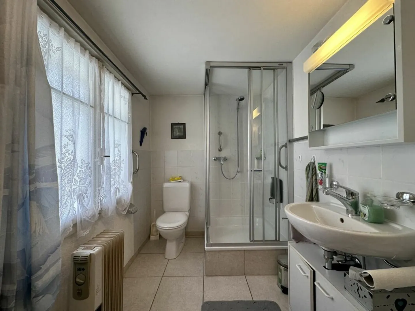 Charmantes Reihenhaus in Ennenda - Foto 8 von 11