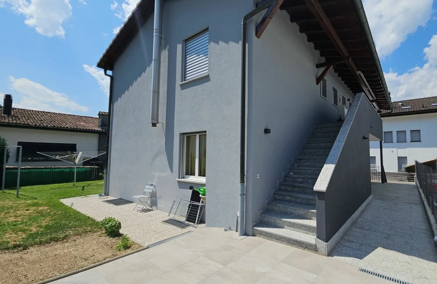 APPARTEMENT À ARBEDO AVEC GRAND JARDIN - Photo 3 sur 13