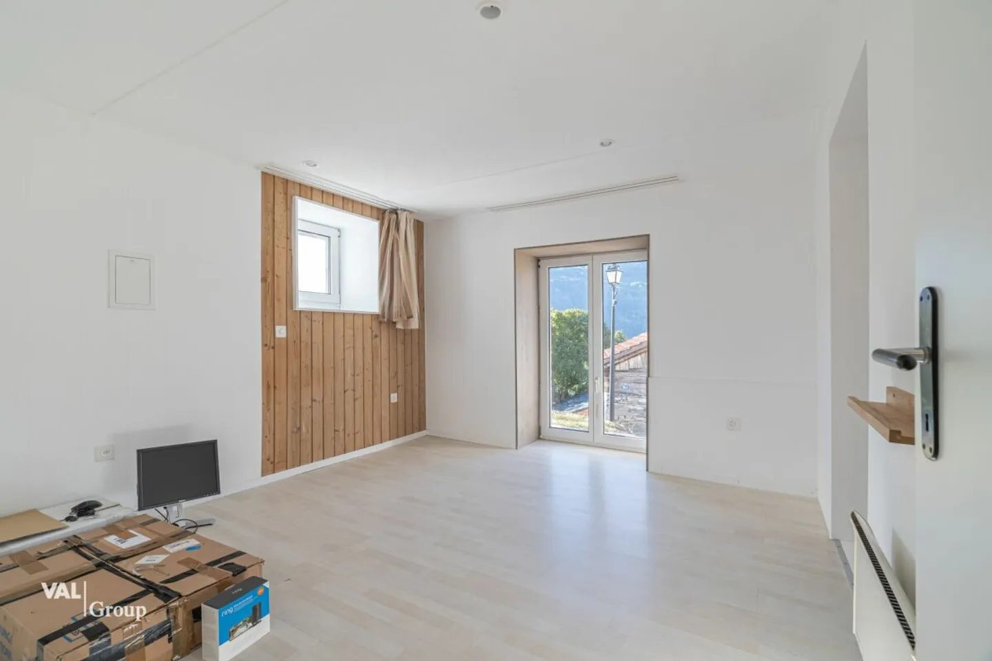 MFH with 2 units and a top yield - Photo 12 of 13