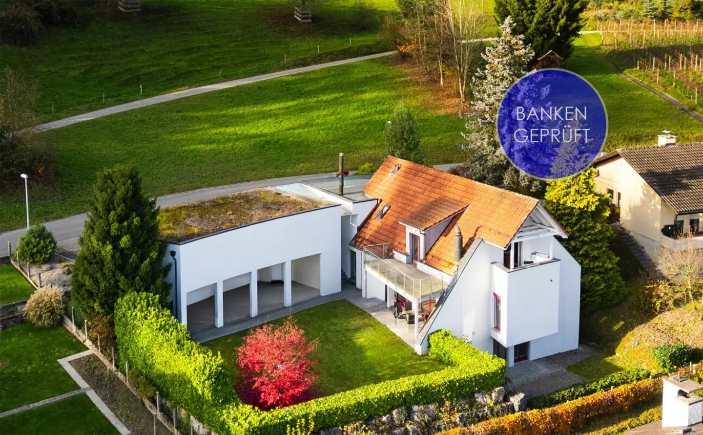 Exklusive Familienhaus mit Garten - Foto 1 von 11