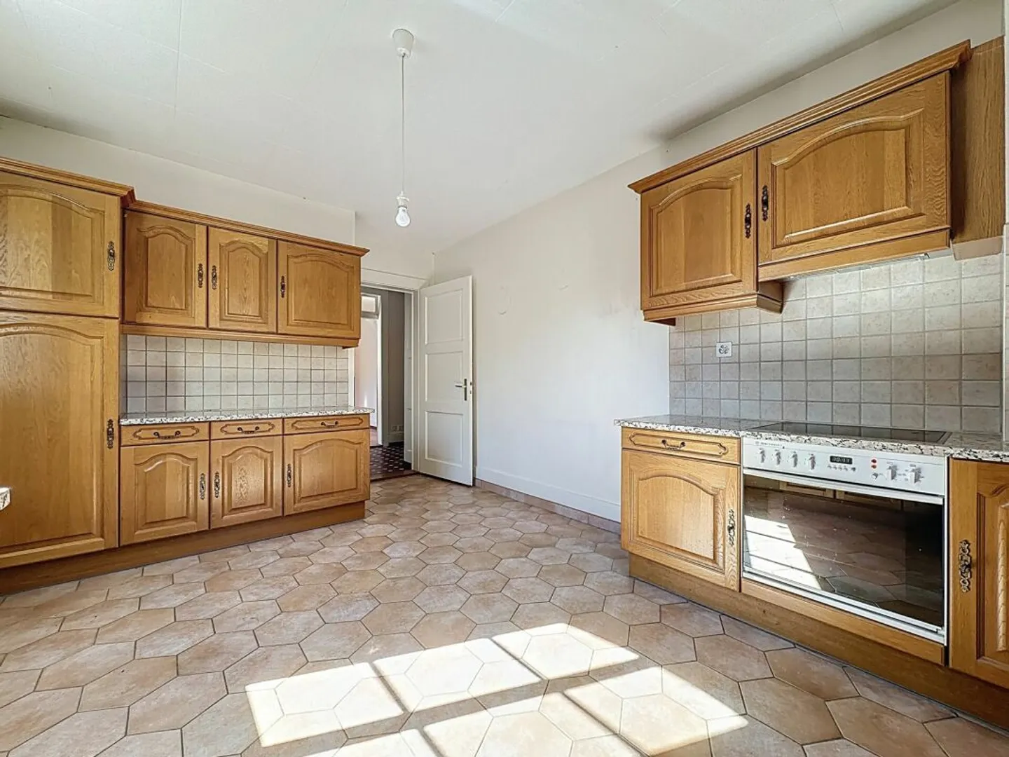 Beautiful Master House in Agricultural Zone - Photo 4 of 13