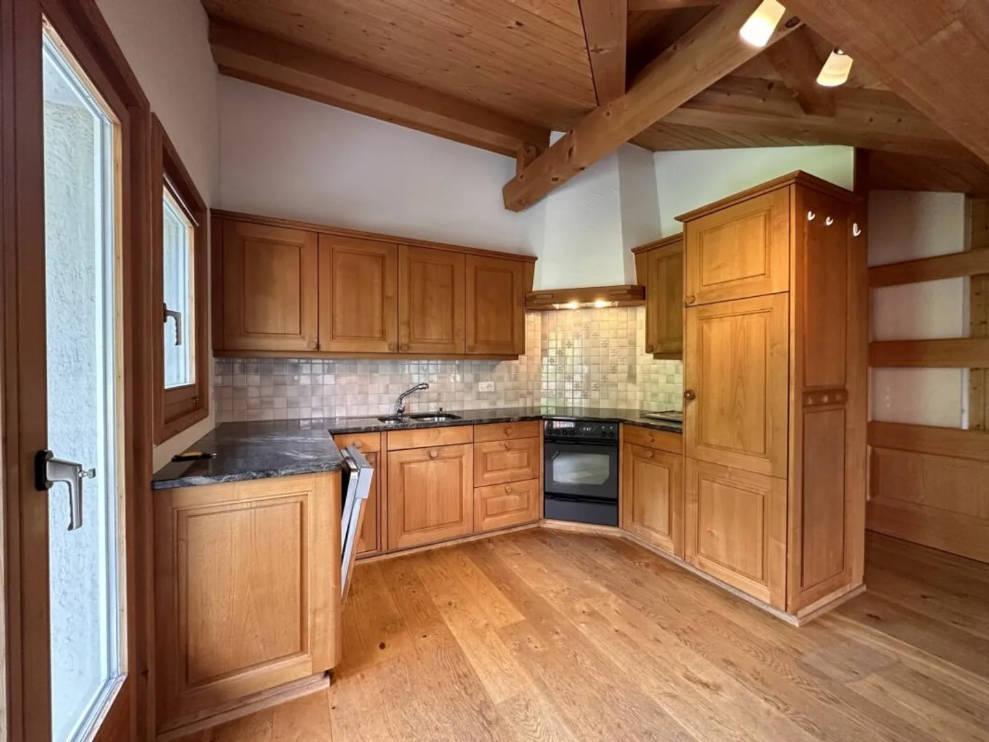 Cozy 4-Room Attic Apartment in a Two-Family House - Photo 8 of 10